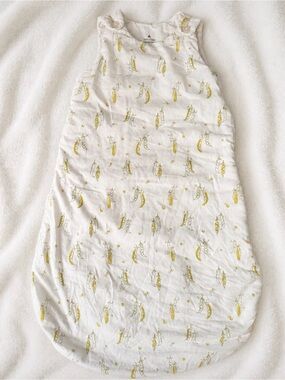 Baby Sleepsack - White with Yellow Pea Pod Print - 0-6M
